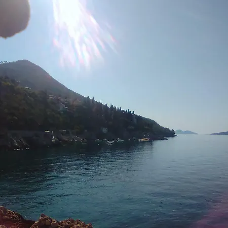 Διαμέρισμα Lucija
