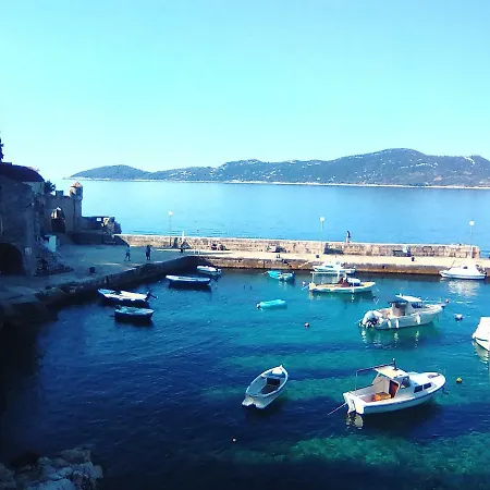 Διαμέρισμα Lucija